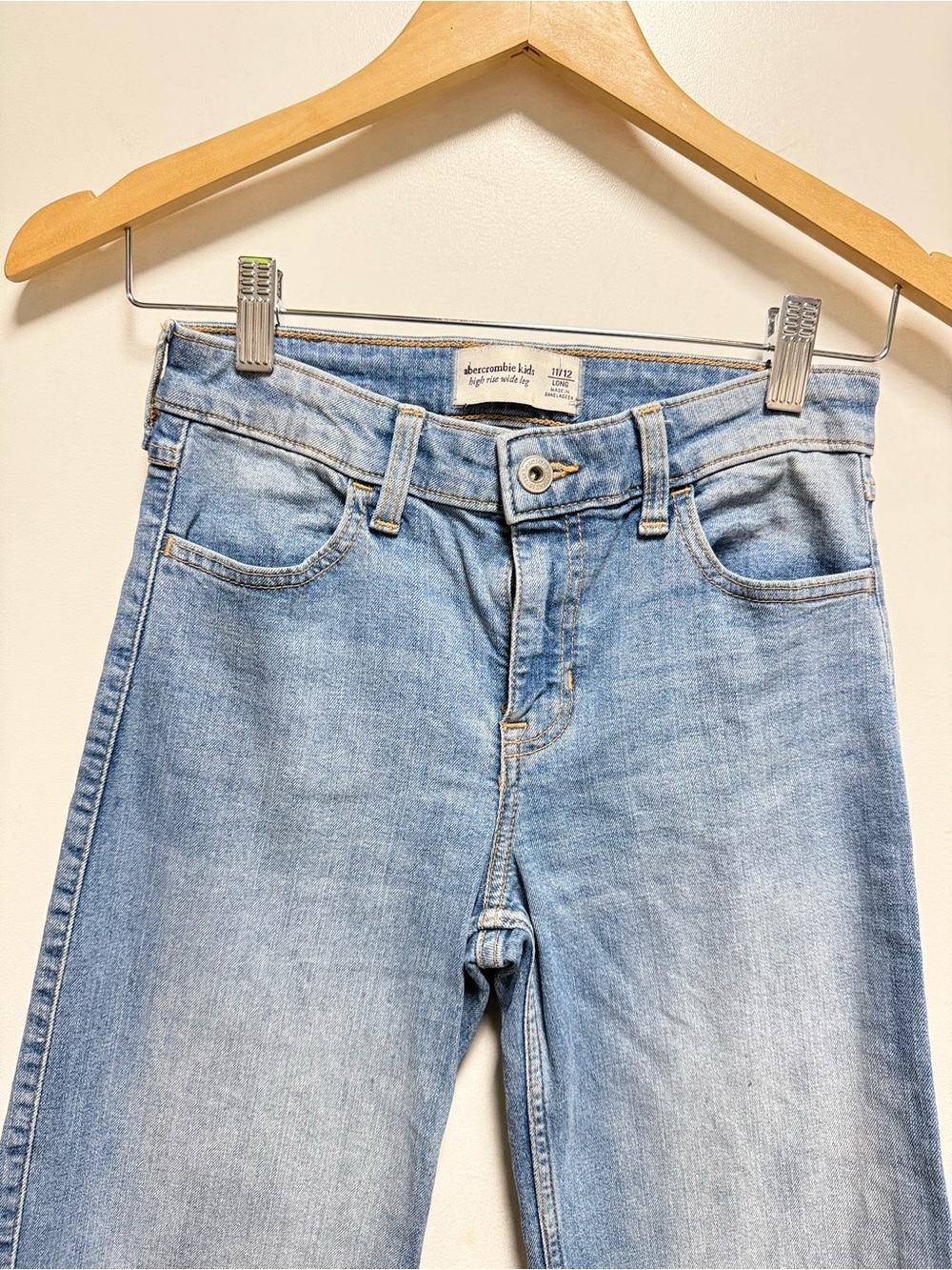 Abercrombie & Fitch Light Blue Ripped Kids Jeans high rise wide leg - Picture 2 of 7